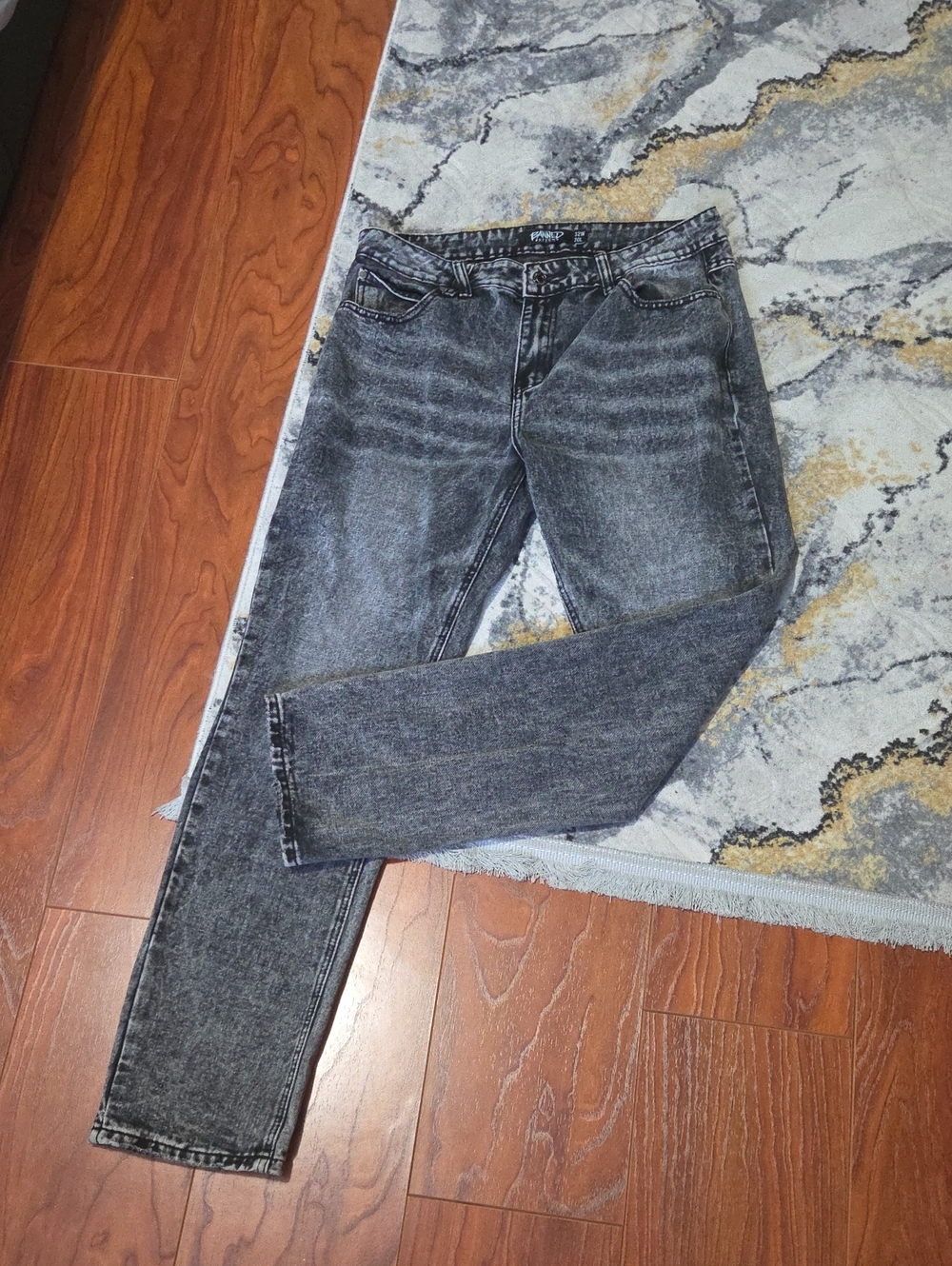 Men's Jeans in Washed Black - Classic Fit 32wx30l